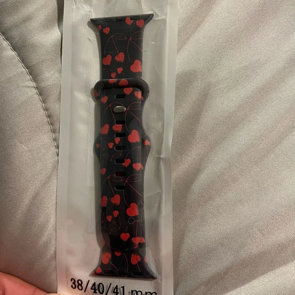 ❗️BOGO❗️ Black and Red Heart Pattern Apple Watch band(38/40/41mm)